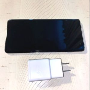 Samsung Galaxy S10 plus Prism White